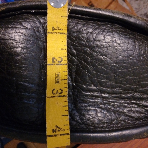 VTG Brighton Crossbody 9" x 8.5" x 3" Crocodile Embossed Black Brown - Picture 8 of 12